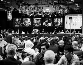 Top 6 Crazy, Unbelievable WSOP (World Series of Poker) Moments!