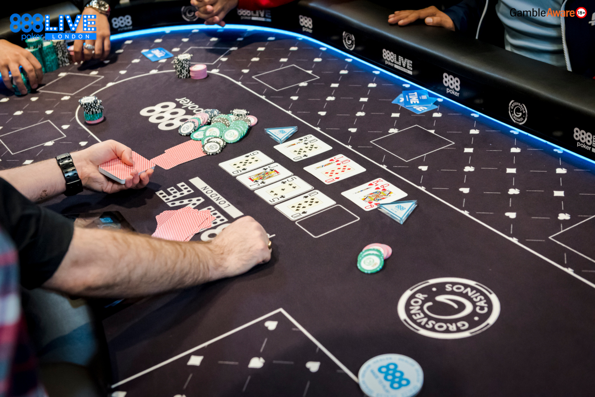 What Is a Side Pot in Poker?