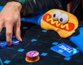 What Is a Nit in Poker? Is This an Insult that’s Secretly a Compliment?